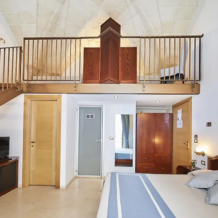 Corte Di Nettuno - Cdshotels Hotel