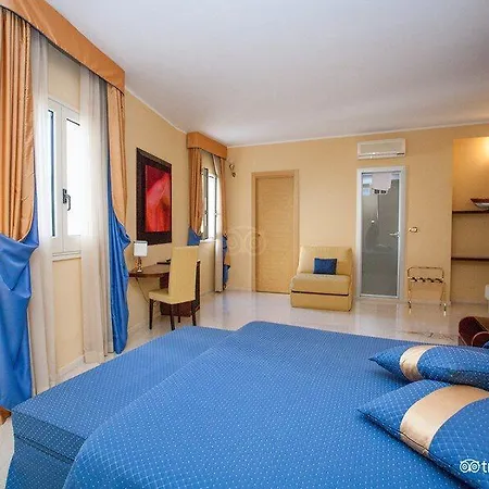 Corte Di Nettuno - Cdshotels 4*