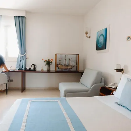Hotel Corte Di Nettuno - Cdshotels