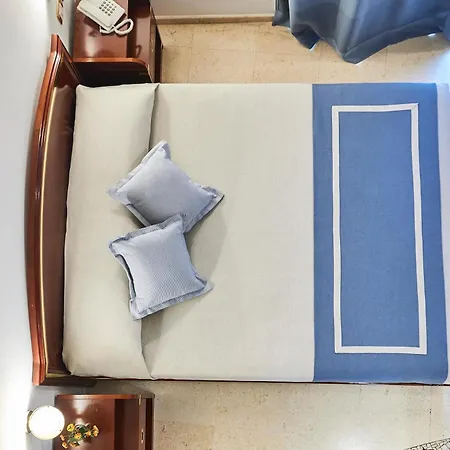 Hotel Corte Di Nettuno - Cdshotels 4*