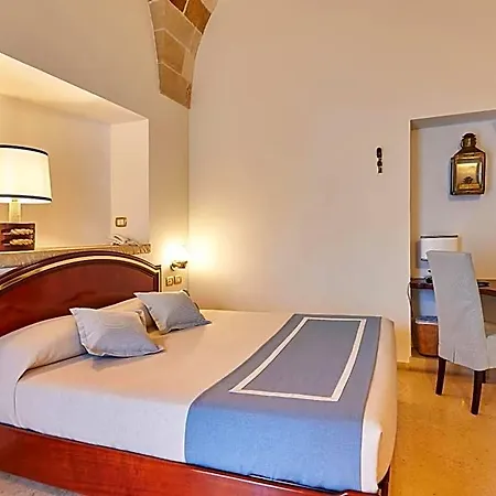 Отель Corte Di Nettuno - Cdshotels 4*