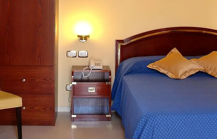 Hotel Corte Di Nettuno - Cdshotels 4*